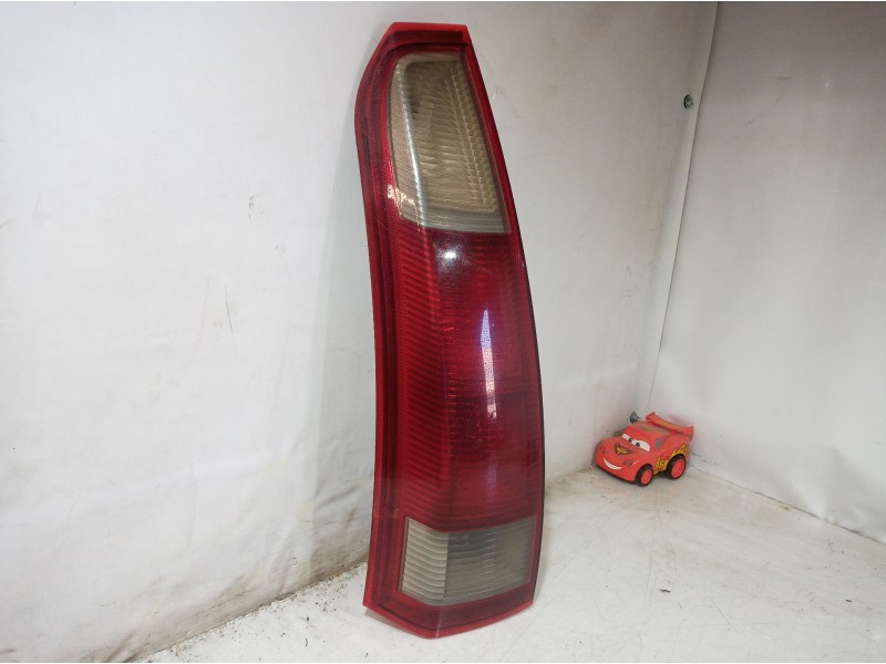 Recambio de piloto trasero izquierdo para opel meriva referencia OEM IAM 89398084 89398084 89398084