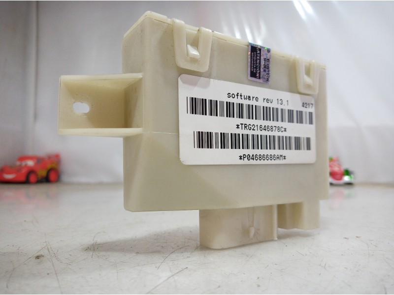 Recambio de centralita cierre para chrysler voyager (rg) 2.8 crd executive referencia OEM IAM P04686686AM P04686686AM P04686686
