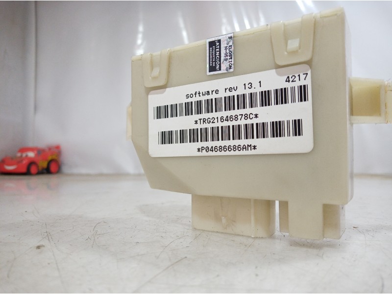 Recambio de centralita cierre para chrysler voyager (rg) 2.8 crd executive referencia OEM IAM P04686686AM P04686686AM P04686686