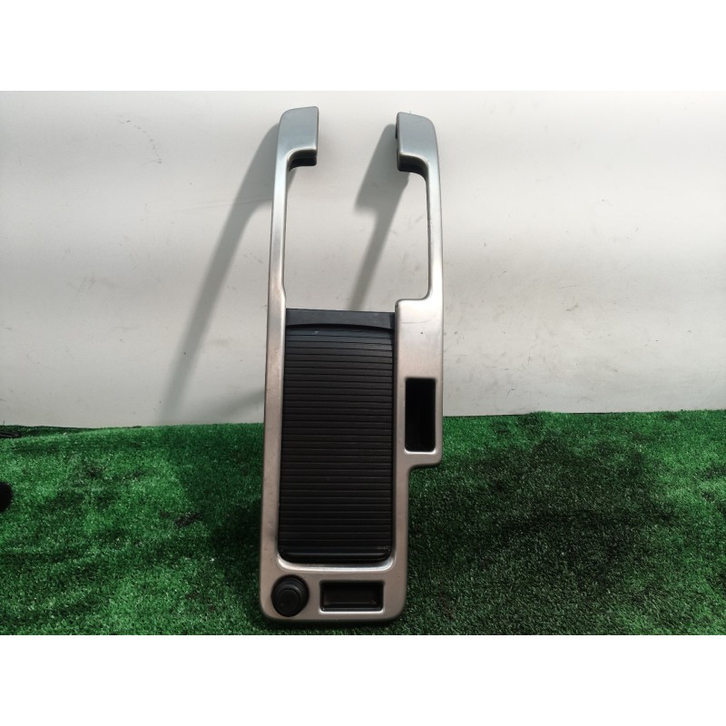 Recambio de moldura interior para volvo c30 1.6 d drive kinetic referencia OEM IAM 30755392 30755392 30755392