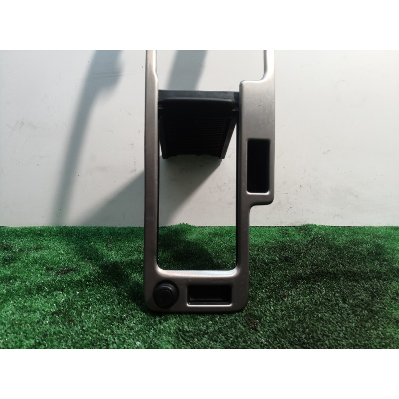 Recambio de moldura interior para volvo c30 1.6 d drive kinetic referencia OEM IAM 30755392 30755392 30755392