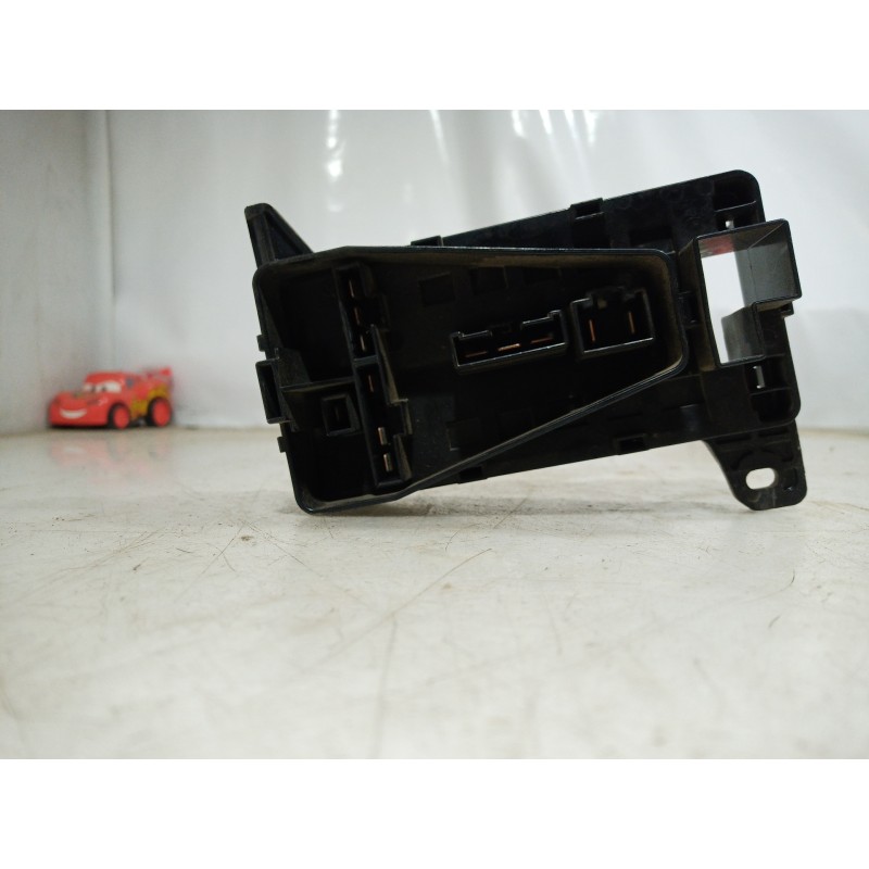 Recambio de caja reles / fusibles para renault scenic ii 1.5 dci diesel referencia OEM IAM YQH100900 YQH100900 YQH100900