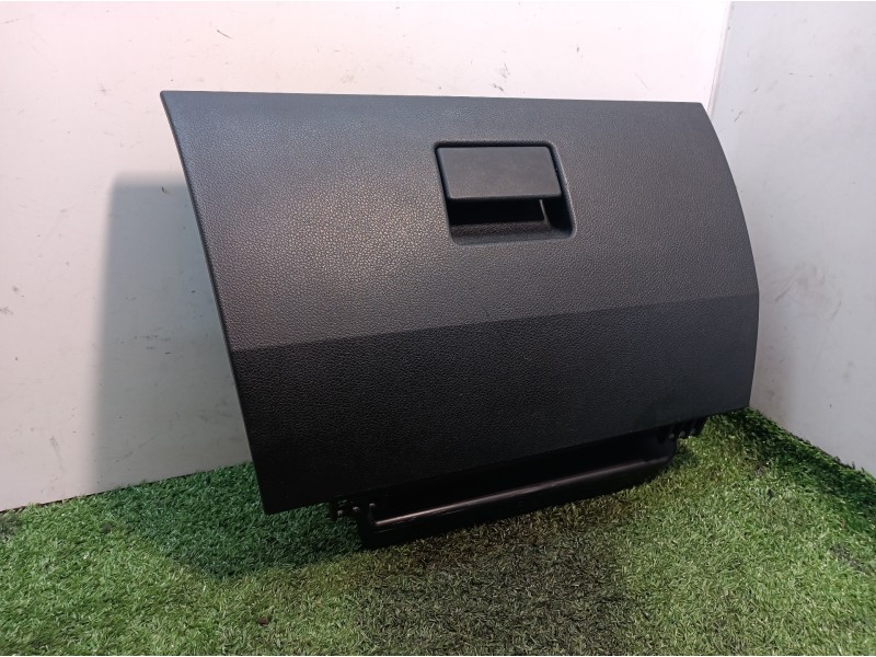 Recambio de guantera para ford fiesta (cbk) ambiente referencia OEM IAM 2S61A06024 2S61A06024 2S61A06024