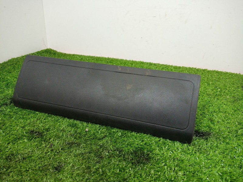 Recambio de airbag rodilla para volkswagen touareg (7p6) v6 tdi bluemotion premium referencia OEM IAM 7P1880841 610812100A 61679