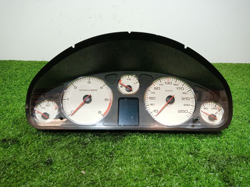 Recambio de cuadro instrumentos para peugeot 407 sport referencia OEM IAM 9664690380 89661232 A2C53282360