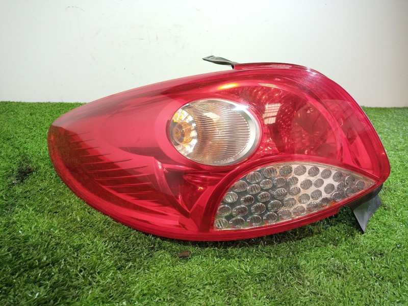 Recambio de piloto trasero izquierdo para peugeot 206 berlina 1.1 referencia OEM IAM 9685618280 9685618280 9685618280