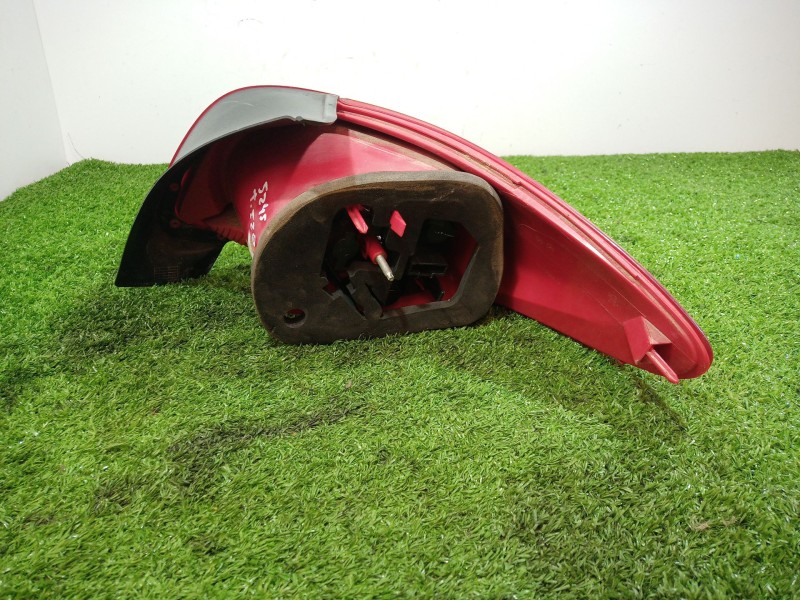 Recambio de piloto trasero izquierdo para peugeot 206 berlina 1.1 referencia OEM IAM 9685618280 9685618280 9685618280