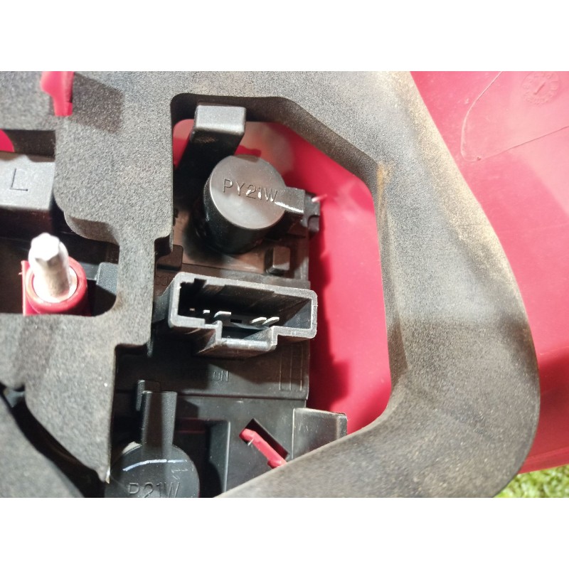 Recambio de piloto trasero izquierdo para peugeot 206 berlina 1.1 referencia OEM IAM 9685618280 9685618280 9685618280