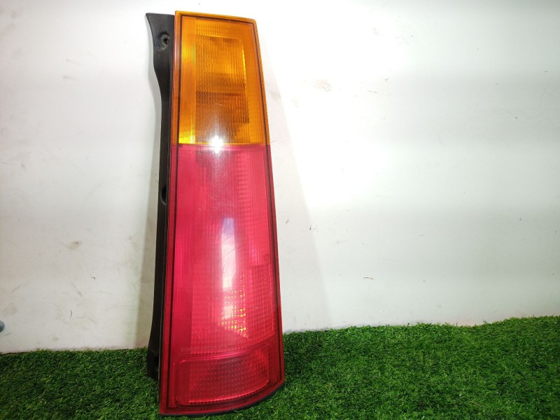 Recambio de piloto trasero derecho para honda cr-v (rd1/3) 2.0 16v cat referencia OEM IAM   