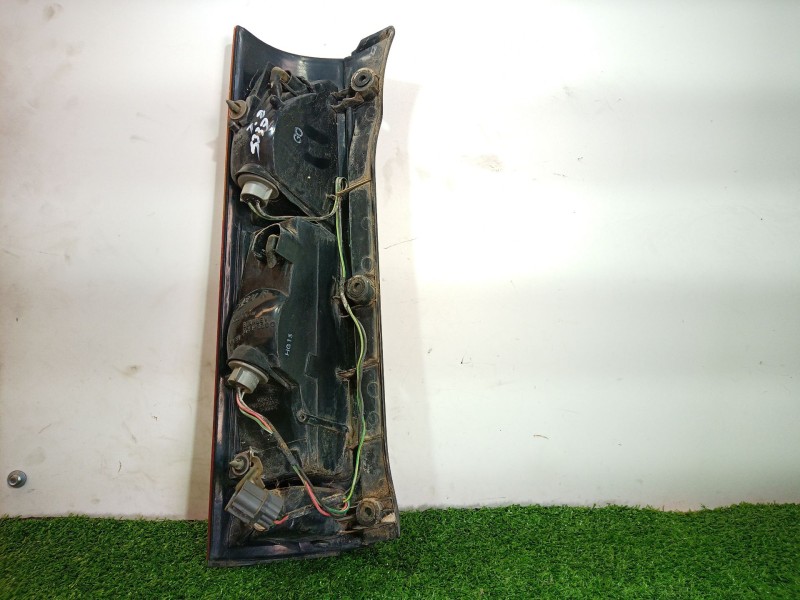 Recambio de piloto trasero derecho para honda cr-v (rd1/3) 2.0 16v cat referencia OEM IAM   