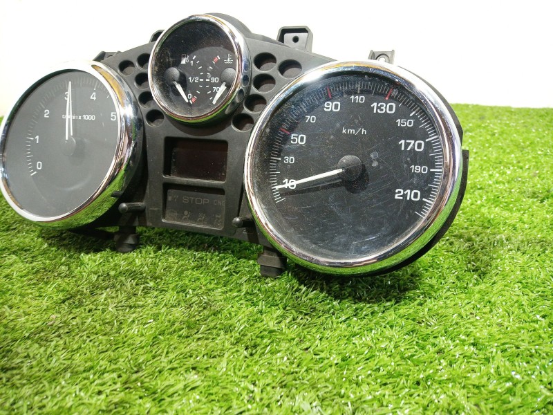 Recambio de cuadro instrumentos para peugeot 206 berlina 1.1 referencia OEM IAM 9666636980 9666636980 503001911803