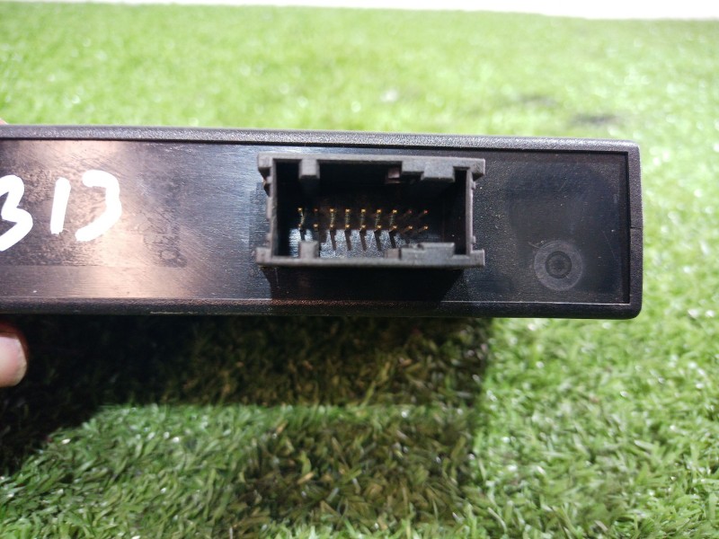 Recambio de modulo electronico para bmw serie 3 compacto (e36) 316i referencia OEM IAM 61358360060 8360060 05071810