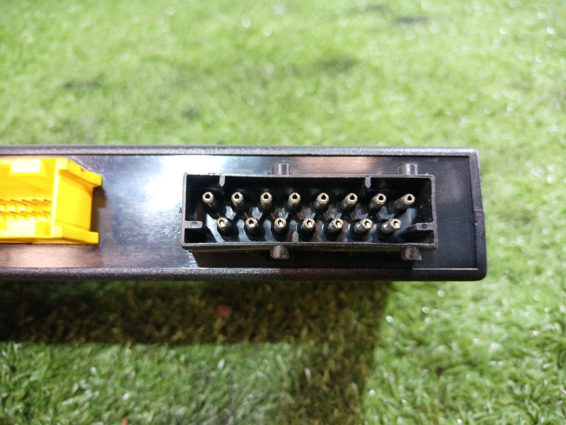 Recambio de modulo electronico para bmw serie 3 compacto (e36) 316i referencia OEM IAM 61358360060 8360060 05071810