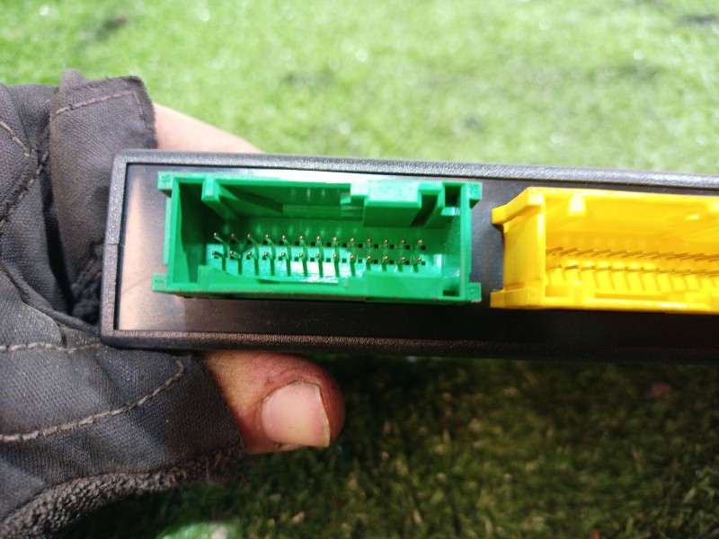 Recambio de modulo electronico para bmw serie 3 compacto (e36) 316i referencia OEM IAM 61358360060 8360060 05071810