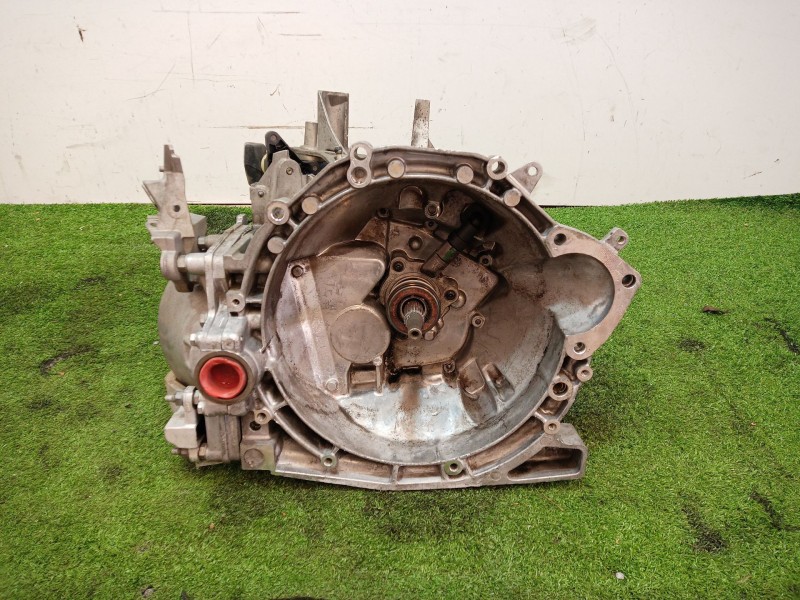 Recambio de caja cambios para peugeot 407 sport referencia OEM IAM   