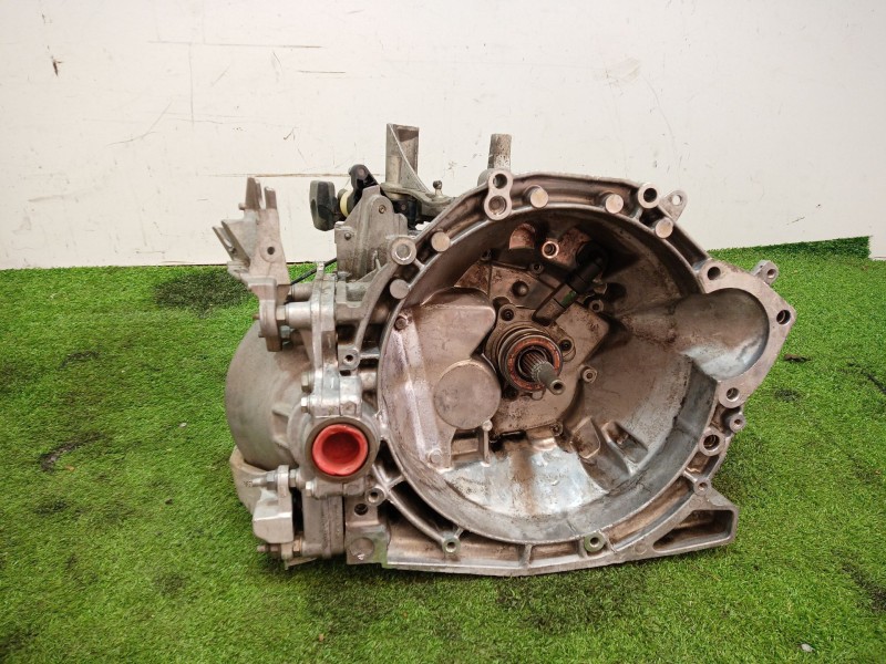 Recambio de caja cambios para peugeot 407 sport referencia OEM IAM   