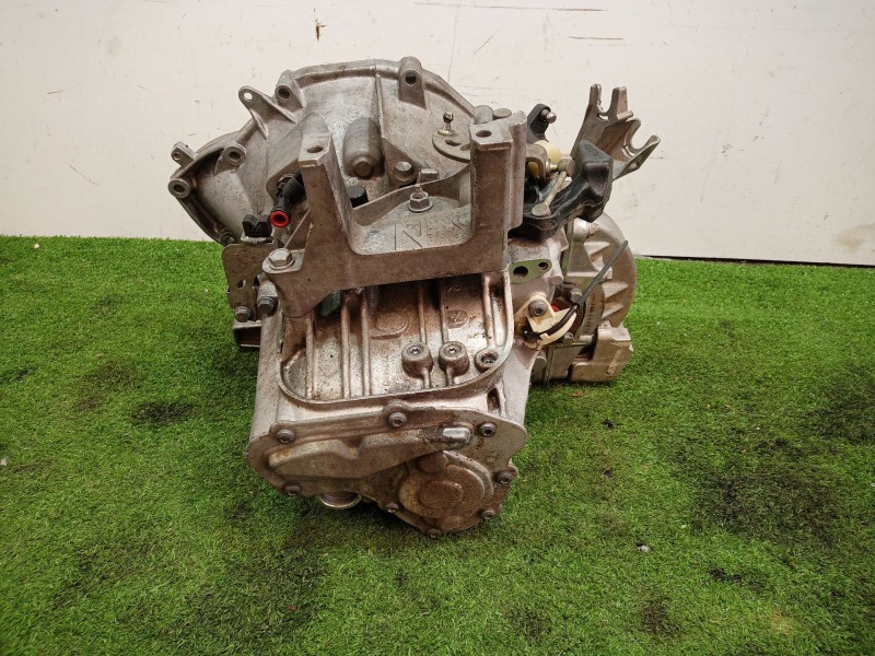 Recambio de caja cambios para peugeot 407 sport referencia OEM IAM   