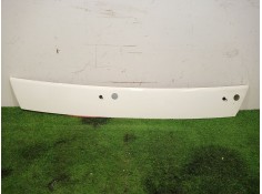 Recambio de moldura para nissan cabstar e 3.0 diesel referencia OEM IAM 61870MB 61870MB 61870MB