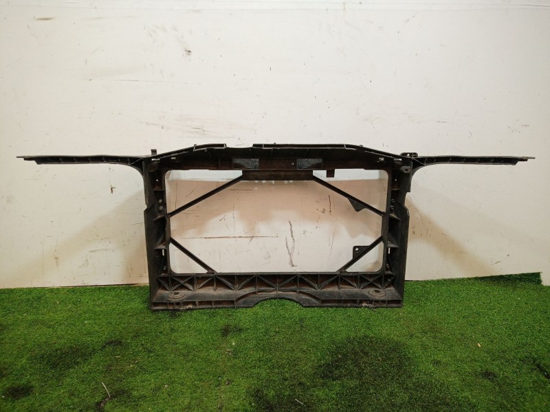 Recambio de panel frontal para mazda 6 berlina (gg) 2.0 active (5-ptas.) referencia OEM IAM   