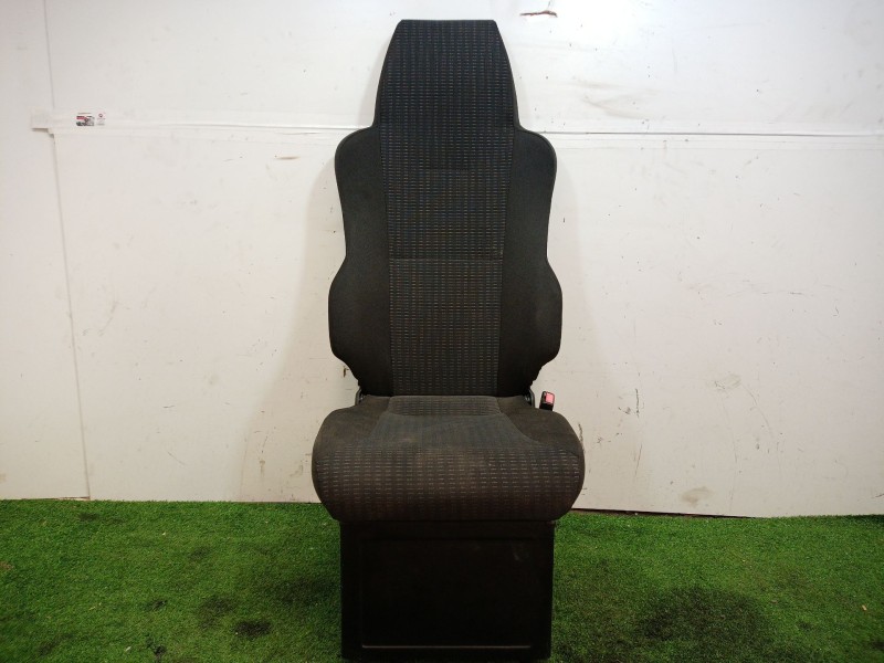 Recambio de asiento para man tg - l 12.xxx tgl 12t 4x2 bl referencia OEM IAM   