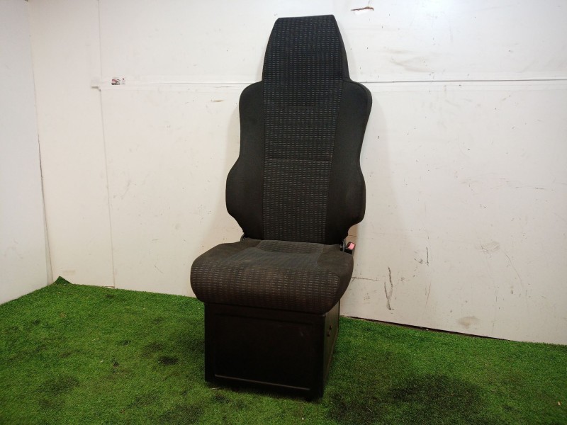 Recambio de asiento para man tg - l 12.xxx tgl 12t 4x2 bl referencia OEM IAM   