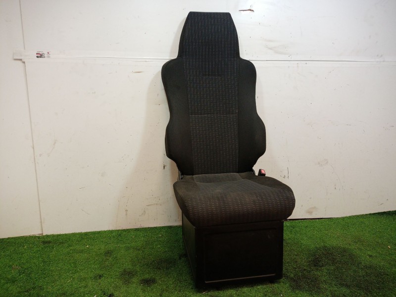 Recambio de asiento para man tg - l 12.xxx tgl 12t 4x2 bl referencia OEM IAM   