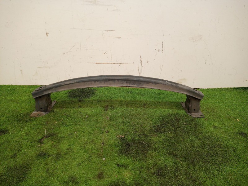 Recambio de refuerzo paragolpes delantero para seat ibiza st (6j8) referencia OEM IAM   