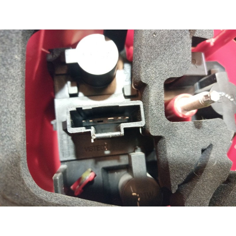 Recambio de piloto trasero derecho para peugeot 206 berlina 1.1 referencia OEM IAM   