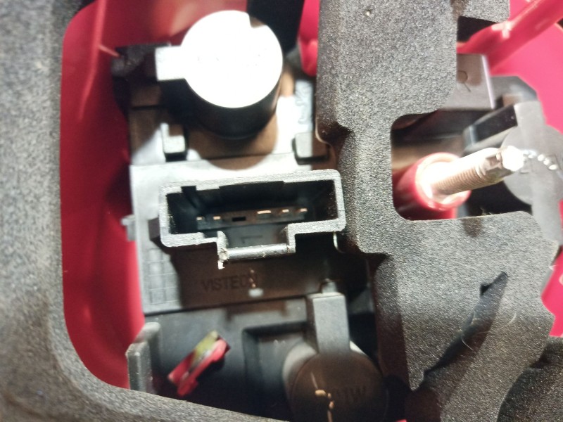 Recambio de piloto trasero derecho para peugeot 206 berlina 1.1 referencia OEM IAM   