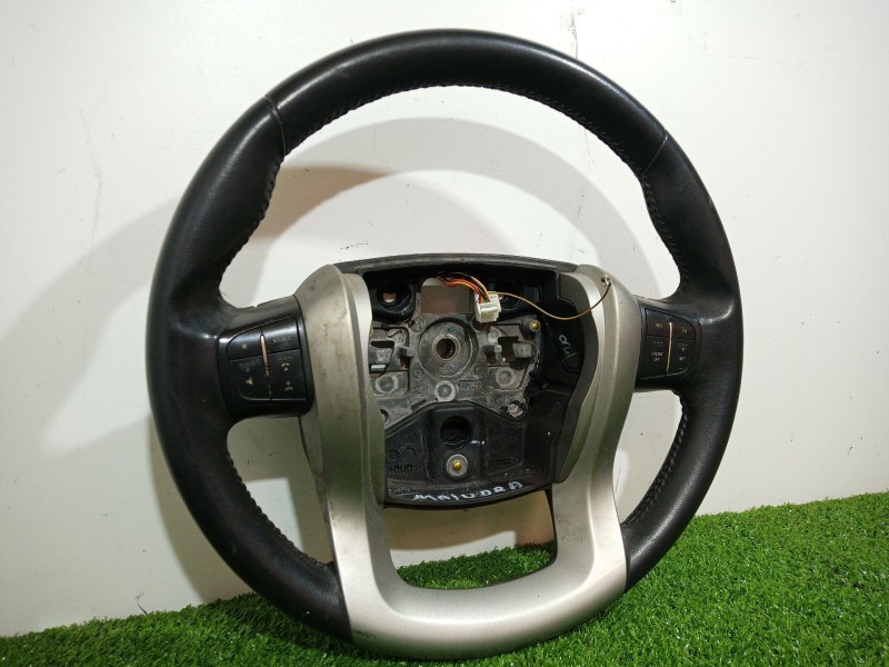 Recambio de volante para mahindra xuv 500 xuv 500 fwd w6 referencia OEM IAM 62446117 62446117 62446117 Recambio de volante para mahindra xuv 500 xuv 500 fwd w6 referencia OEM IAM 62446117 62446117 62446117