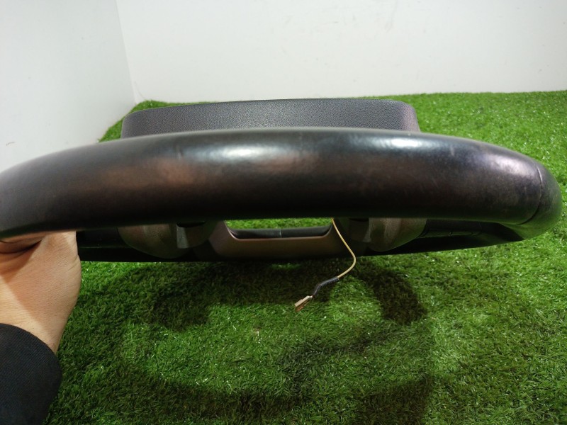 Recambio de volante para mahindra xuv 500 xuv 500 fwd w6 referencia OEM IAM 62446117 62446117 62446117 Recambio de volante para mahindra xuv 500 xuv 500 fwd w6 referencia OEM IAM 62446117 62446117 62446117