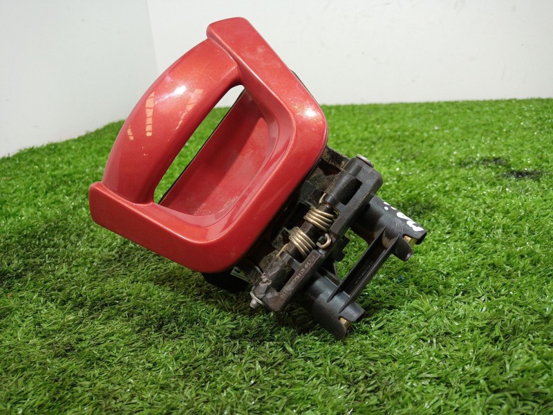 Recambio de maneta exterior trasera izquierda para mahindra xuv 500 xuv 500 fwd w6 referencia OEM IAM   