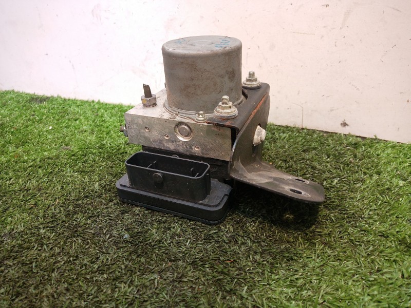 Recambio de abs para mahindra xuv 500 xuv 500 fwd w6 referencia OEM IAM 0609BAB00591N 0609BAB00591N 0609BAB00591