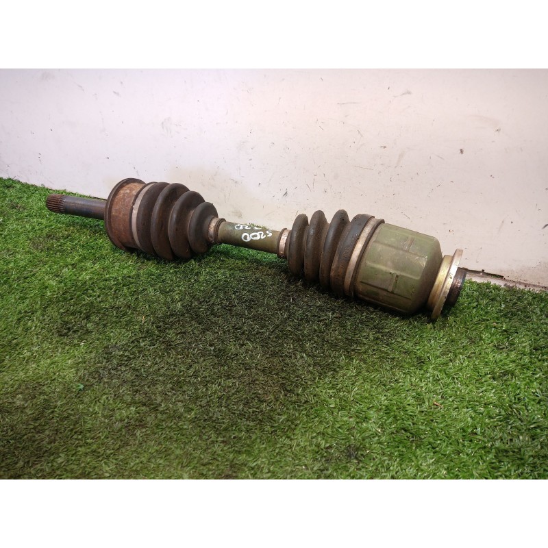 Recambio de mangueta delantera izquierda para kia sportage re referencia OEM IAM   