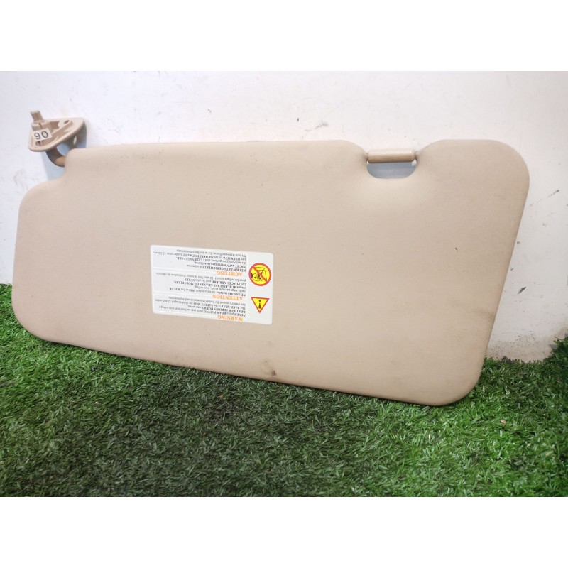 Recambio de parasol derecho para nissan x-trail (t30) 2.0 16v cat referencia OEM IAM 964212W105 964212W105 964212W105