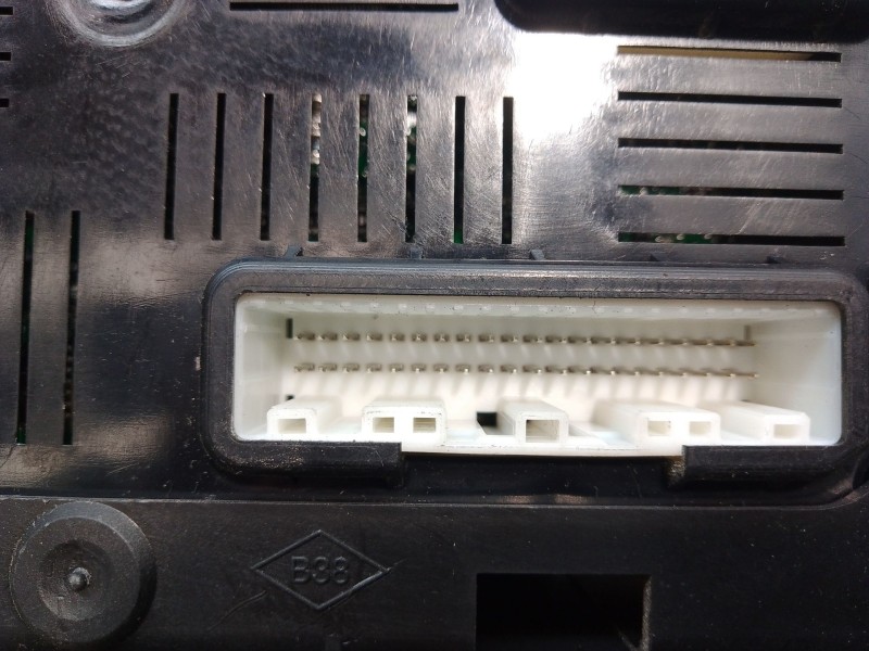 Recambio de modulo electronico para renault clio iii 1.2 16v referencia OEM IAM 8200652284B BCML2R 281187747C