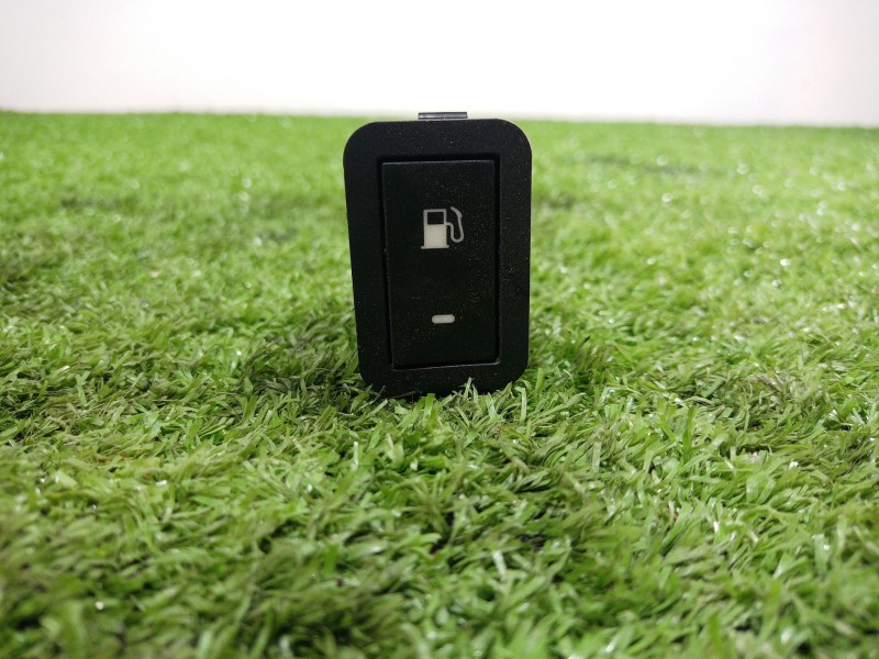 Recambio de interruptor para mahindra xuv 500 xuv 500 fwd w6 referencia OEM IAM   