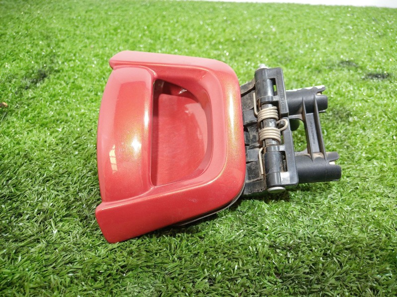 Recambio de maneta exterior trasera derecha para mahindra xuv 500 xuv 500 fwd w6 referencia OEM IAM   