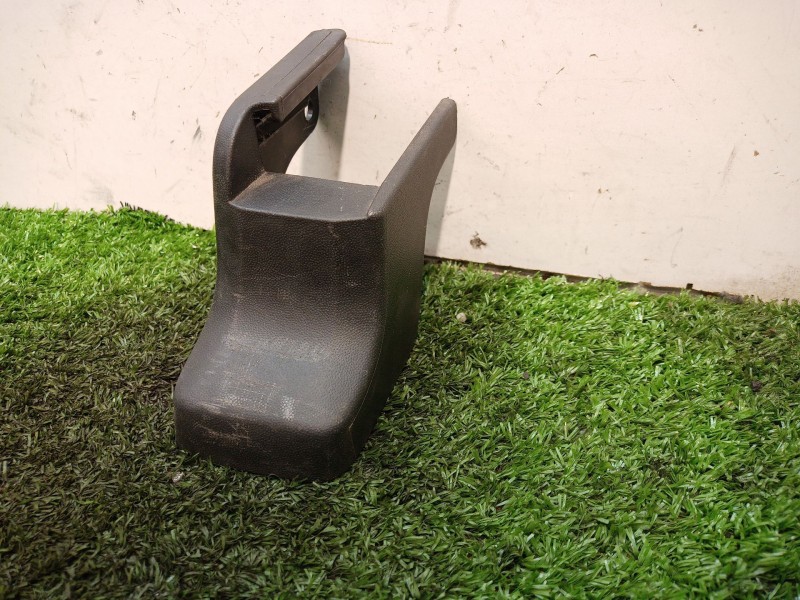 Recambio de moldura para mahindra xuv 500 xuv 500 fwd w6 referencia OEM IAM 0110AAW00710N 0110AAW00710N 0110AAW00710