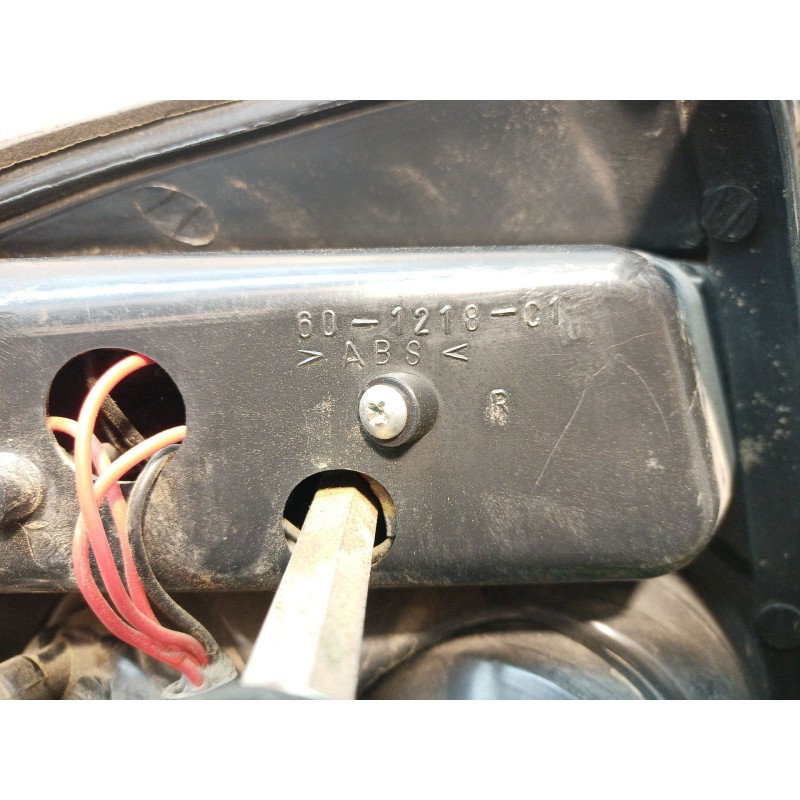 Recambio de piloto trasero derecho para opel astra g berlina 1.6 16v referencia OEM IAM 2020040017202 2020040017202 202004001720