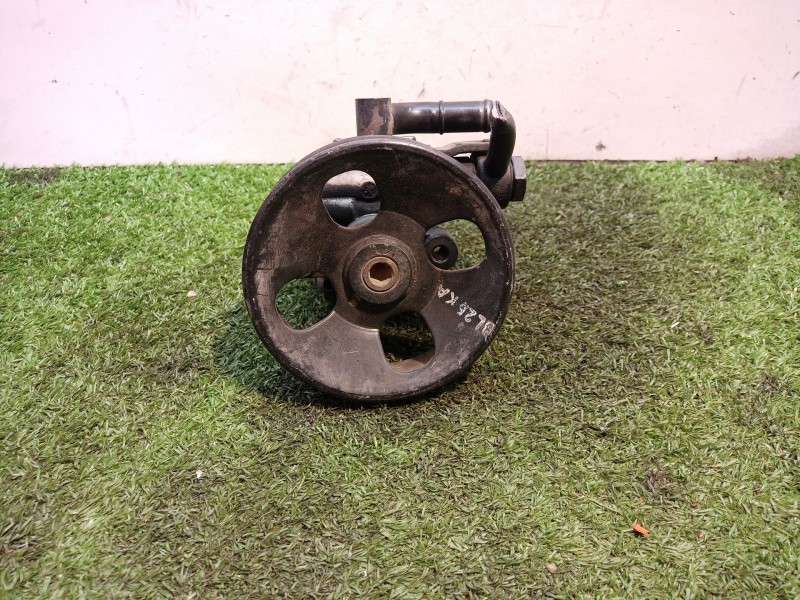 Recambio de bomba direccion para kia sorento 2.5 crdi concept referencia OEM IAM 6Y13C115 6Y13C115 6Y13C115
