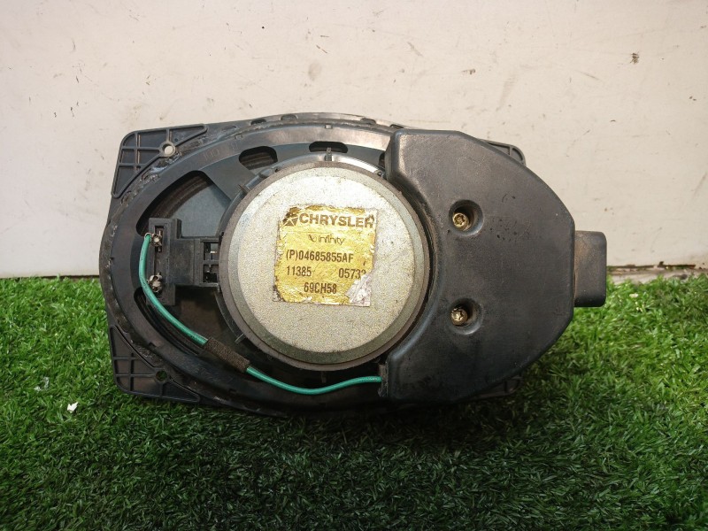 Recambio de altavoz para chrysler voyager (gs) 2.5 td family referencia OEM IAM P04685855AF P04685855AF P04685855