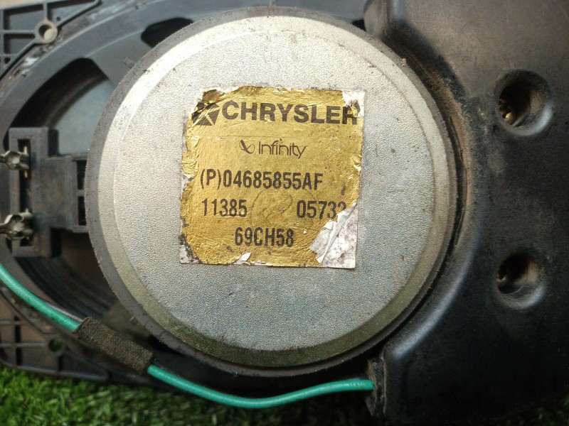 Recambio de altavoz para chrysler voyager (gs) 2.5 td family referencia OEM IAM P04685855AF P04685855AF P04685855