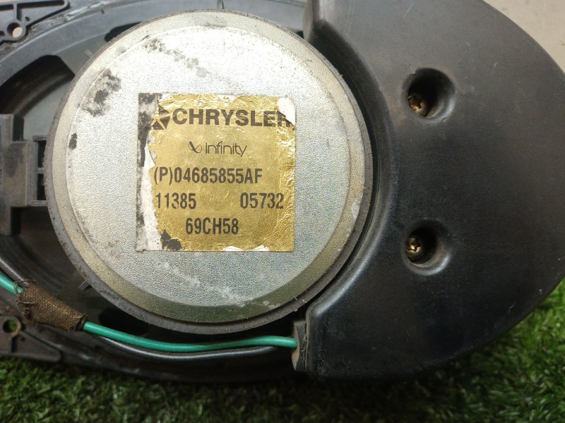 Recambio de altavoz para chrysler voyager (gs) 2.5 td family referencia OEM IAM P04685855AF P04685855AF P04685855