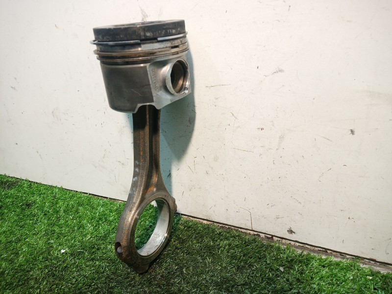 Recambio de piston para volkswagen touareg (7p6) v6 tdi bluemotion premium referencia OEM IAM   