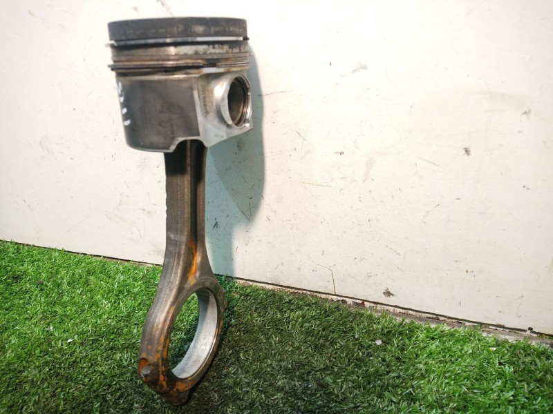 Recambio de piston para volkswagen touareg (7p6) v6 tdi bluemotion premium referencia OEM IAM 26101416 26101416 26101416