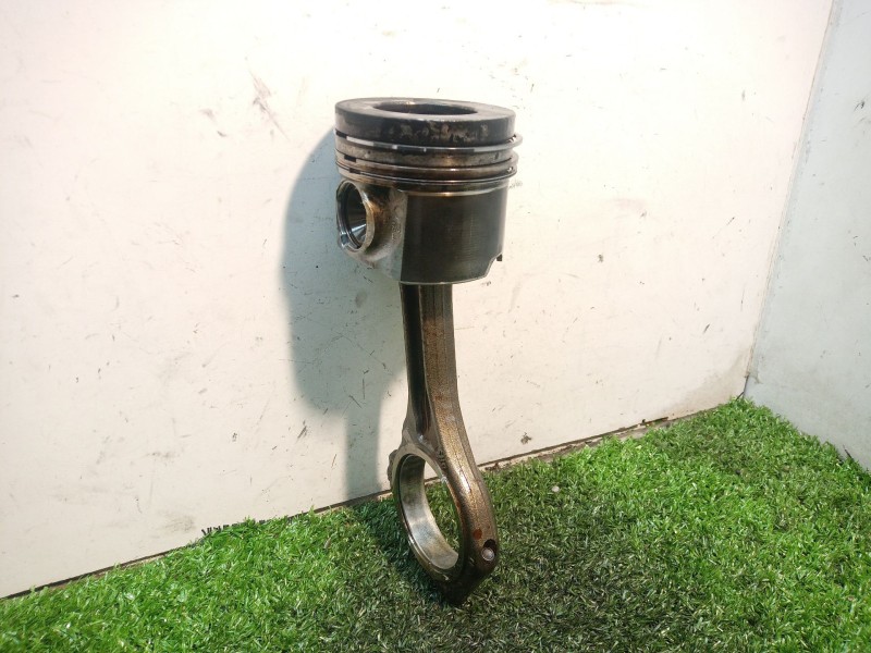 Recambio de piston para volkswagen touareg (7p6) v6 tdi bluemotion premium referencia OEM IAM 26101416 26101416 26101416