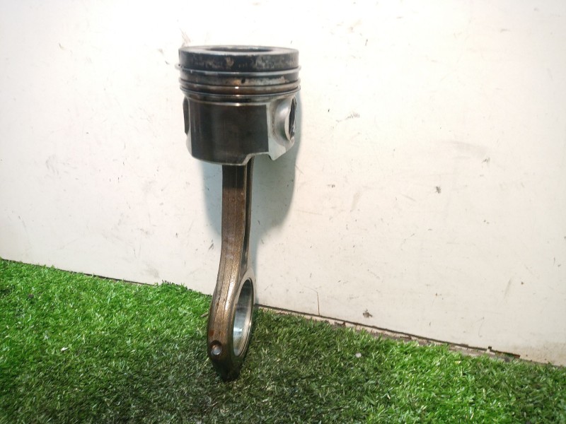 Recambio de piston para volkswagen touareg (7p6) v6 tdi bluemotion premium referencia OEM IAM 26101416 26101416 26101416