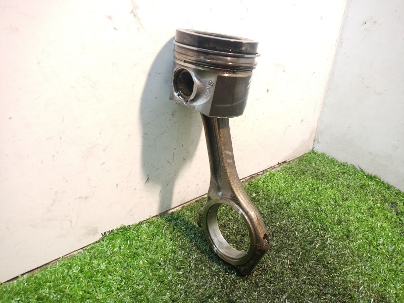 Recambio de piston para volkswagen touareg (7p6) v6 tdi bluemotion premium referencia OEM IAM 26101416 26101416 26101416