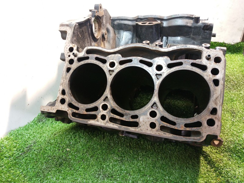 Recambio de bloque para volkswagen touareg (7p6) v6 tdi bluemotion premium referencia OEM IAM CVV CVV CVV